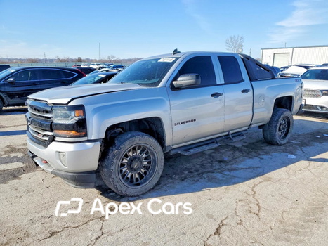 Chevrolet Silverado 2017 - Image 1 of 13