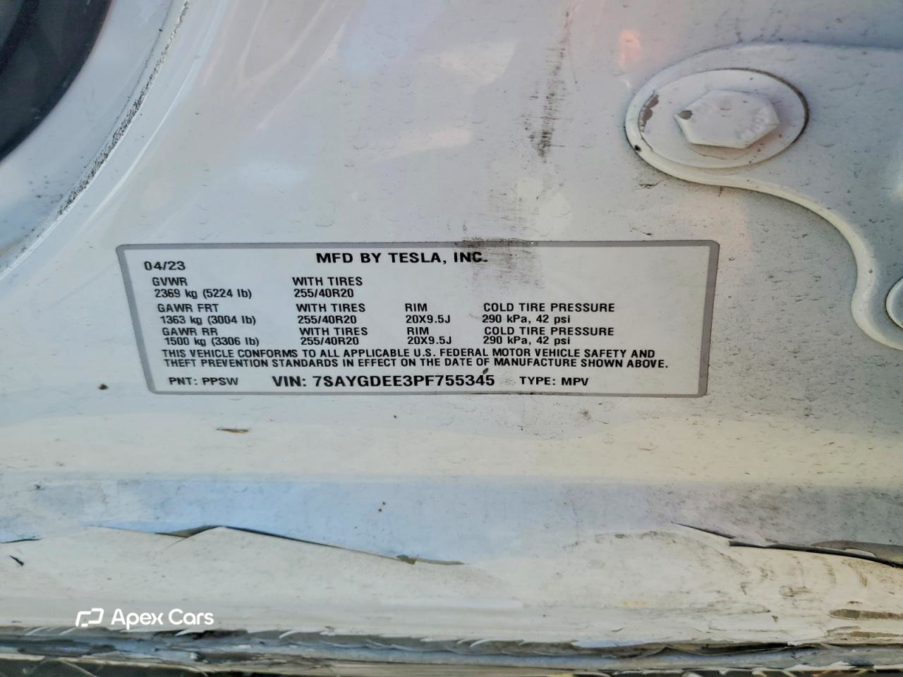 Tesla Model Y 2023