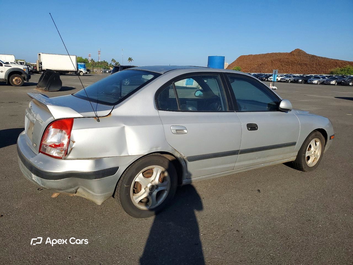 Hyundai Elantra 2003