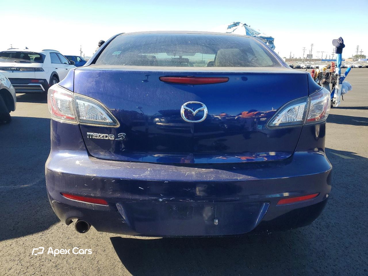 Mazda 3 2012