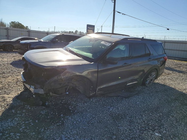 Ford Explorer 2021 - Image 1 of 14
