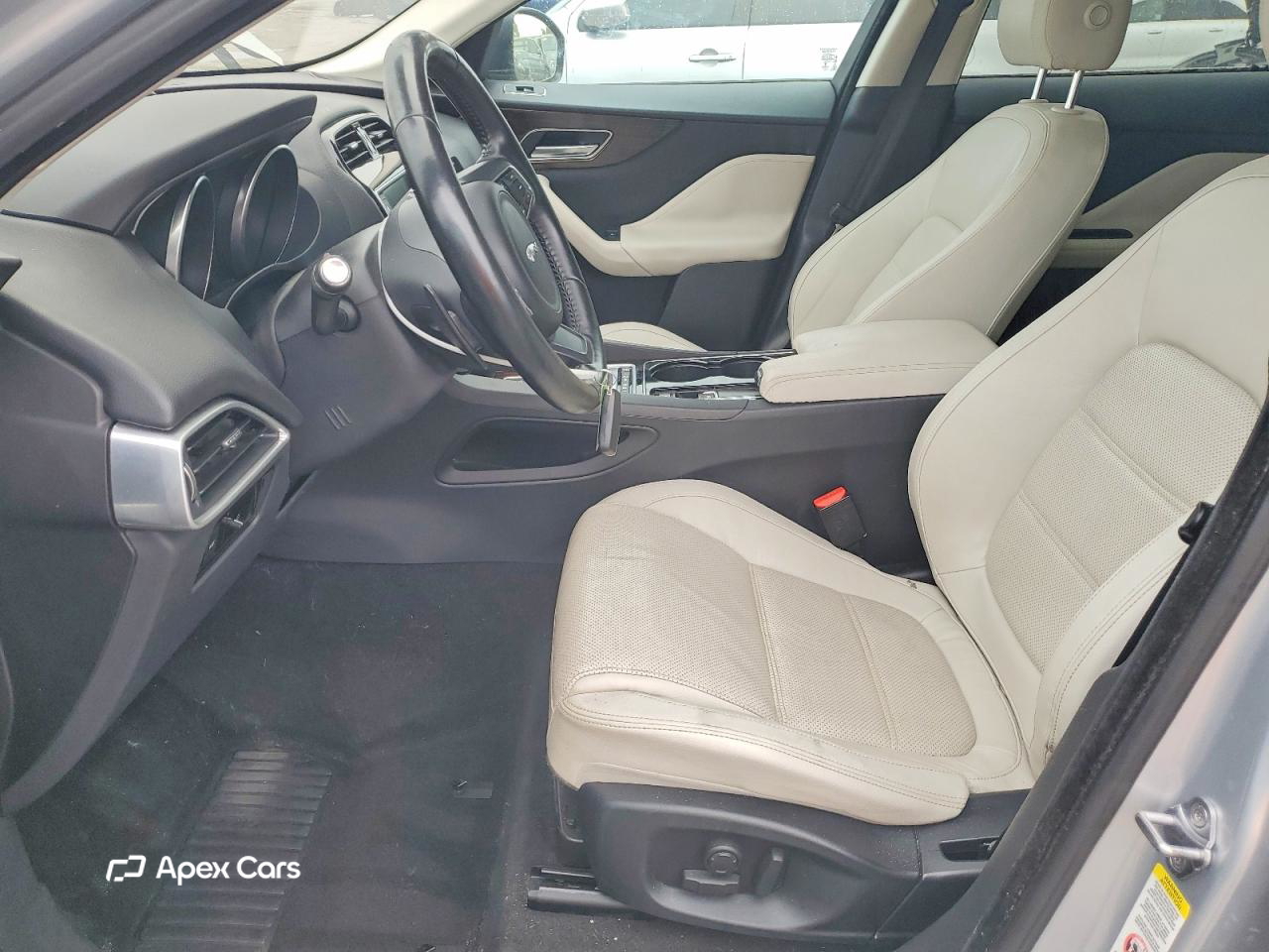 Jaguar F-Pace 2017