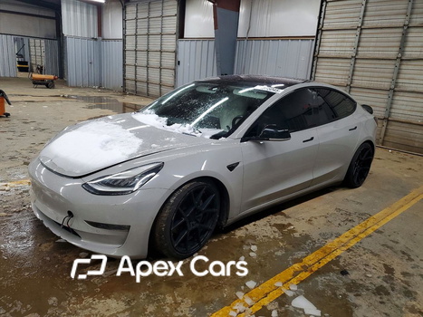 Tesla Model 3 2018 - Image 1 of 13
