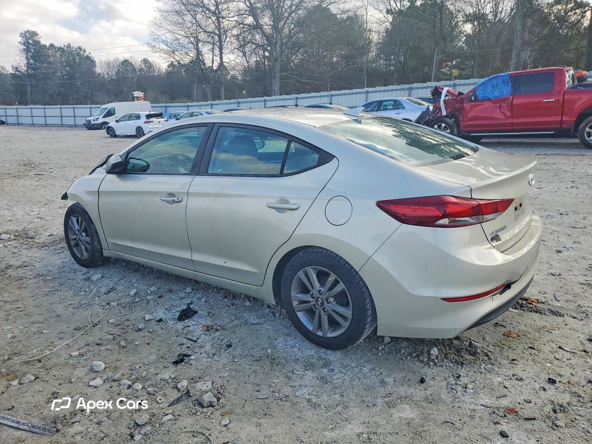 Hyundai Elantra 2017