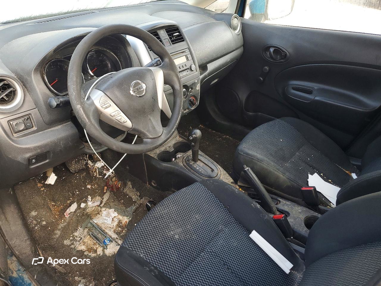 Nissan Versa 2016