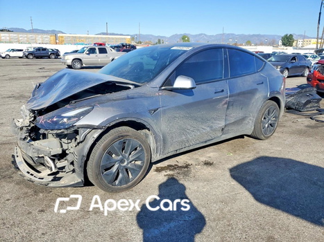 Tesla Model Y 2024 - Zdjęcie 1 z 15