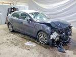 Mazda 3 2016
