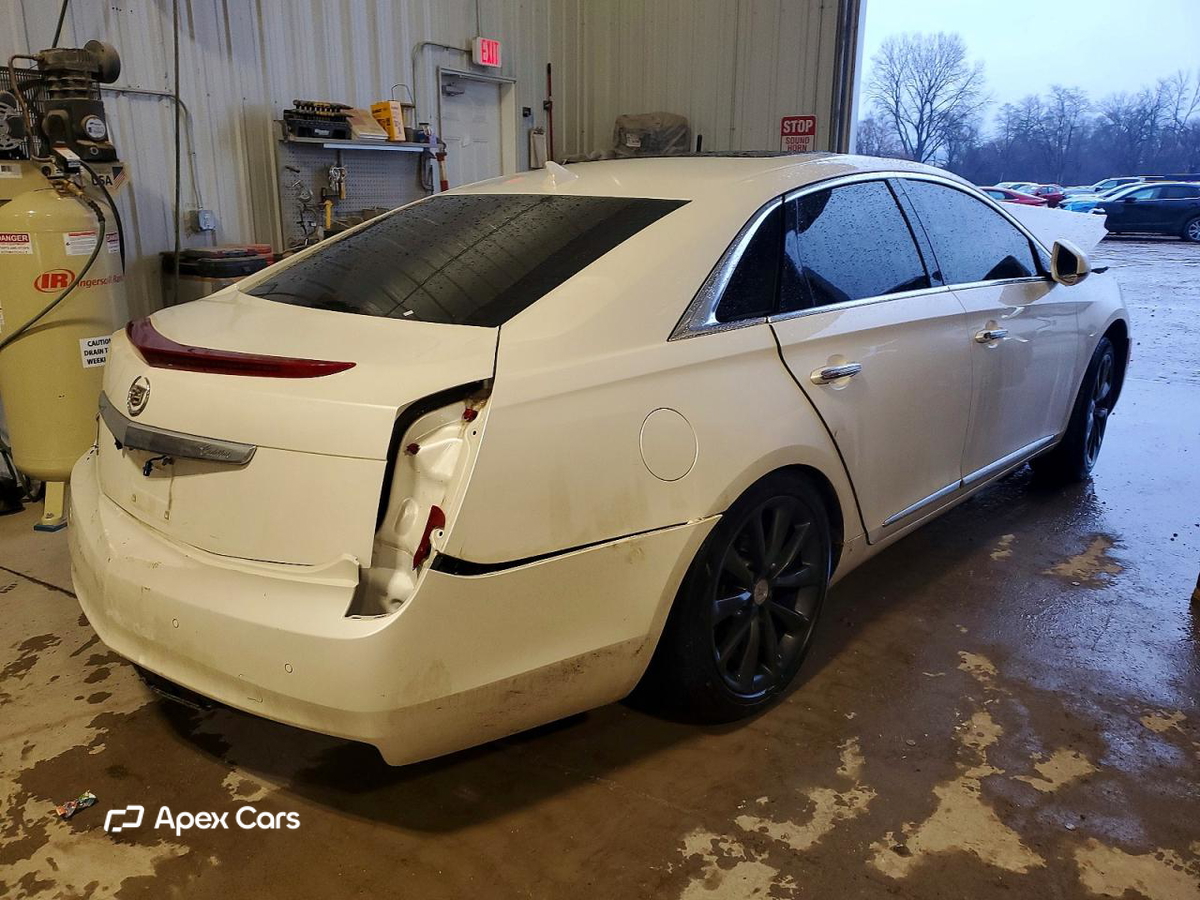 Cadillac XTS 2014