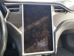 Tesla Model S 2016