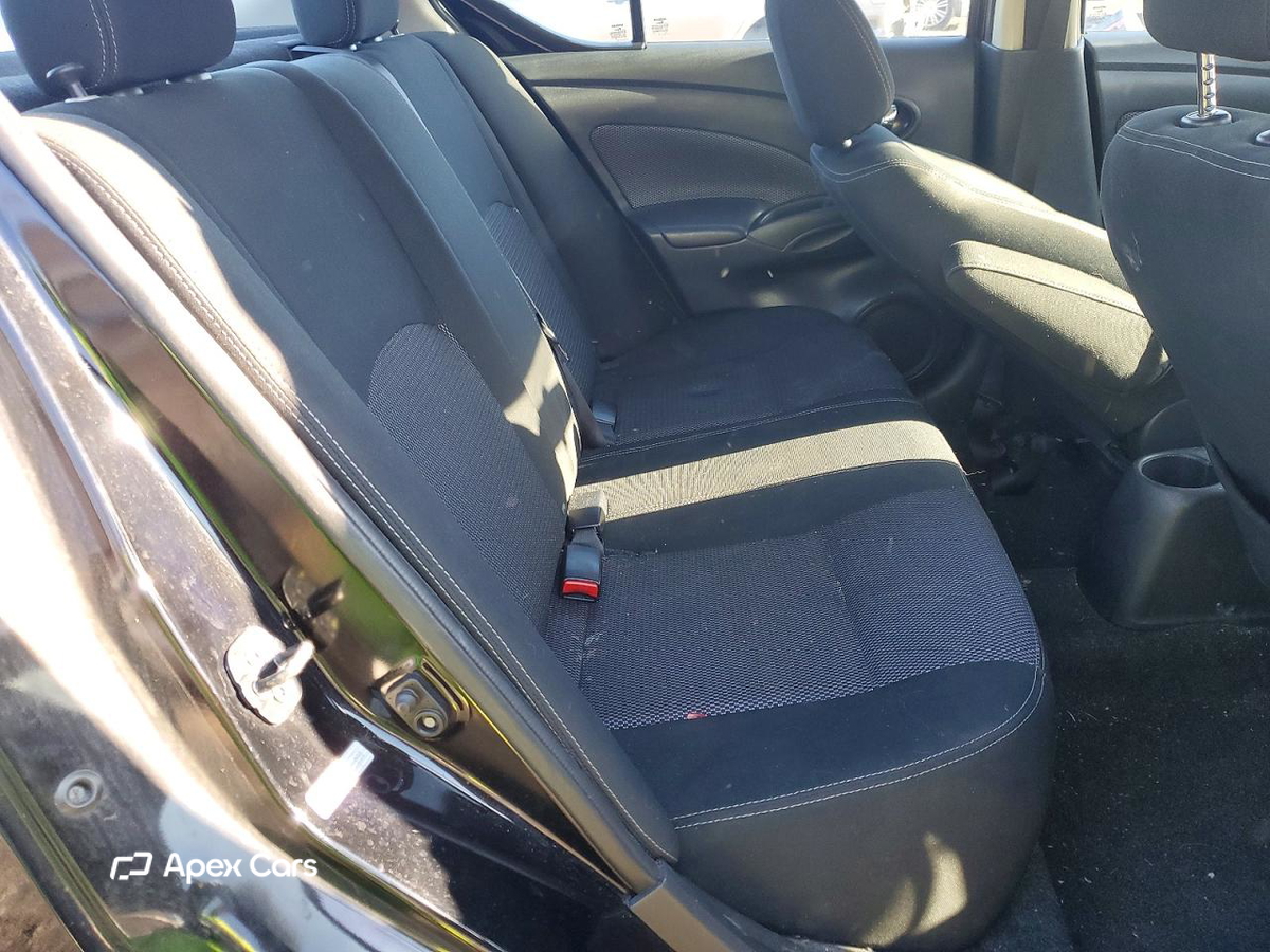 Nissan Versa 2019
