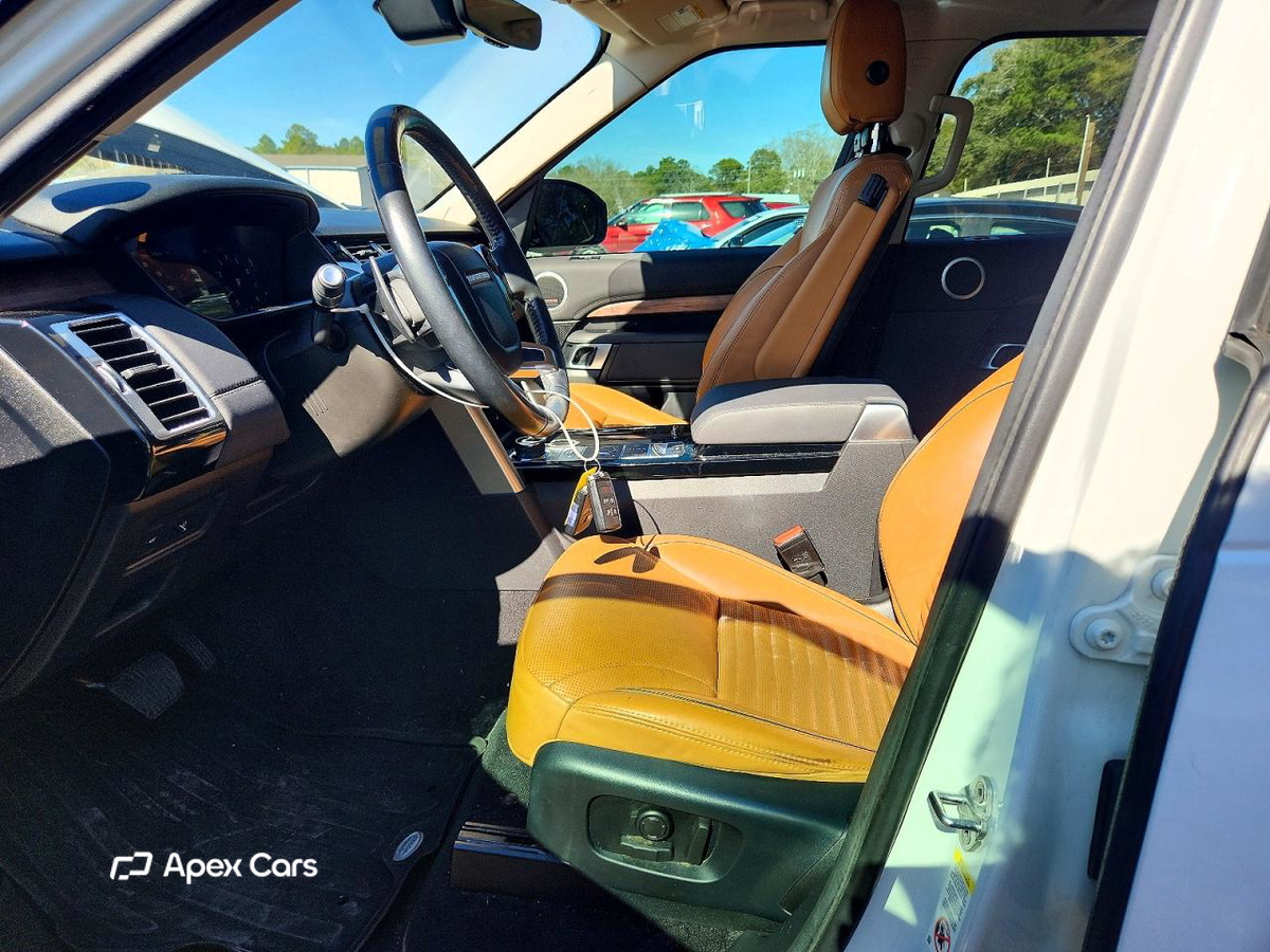 Land Rover Discovery 2019