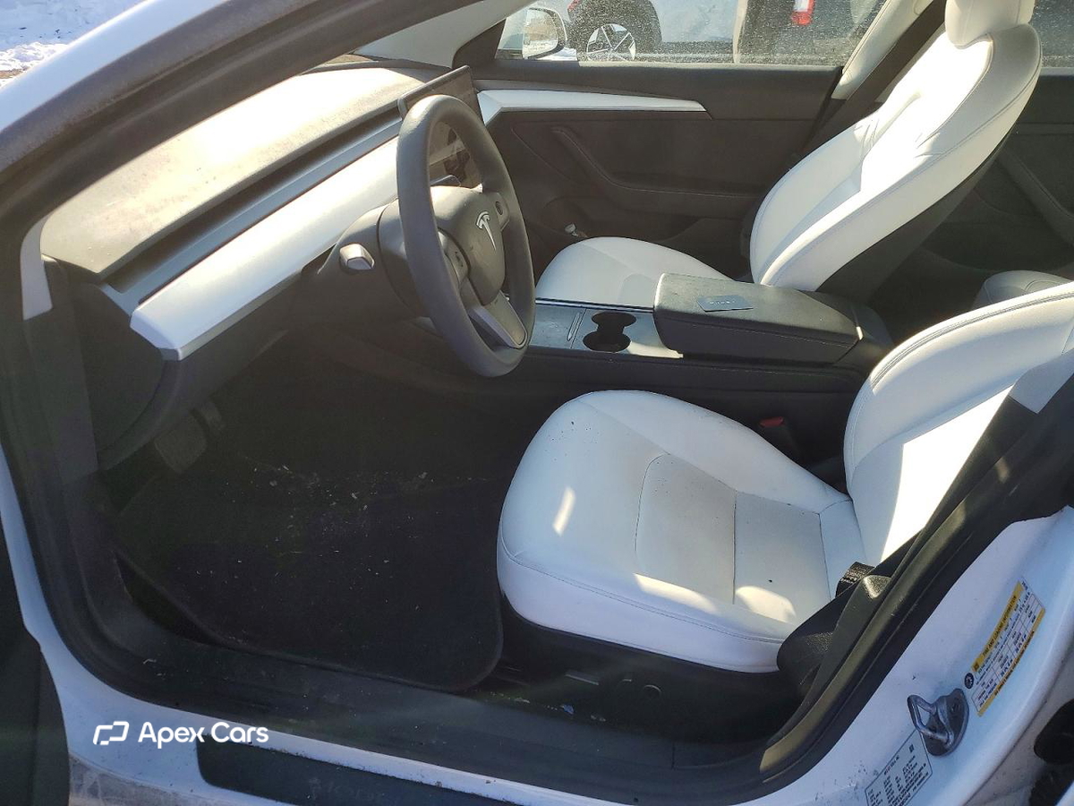 Tesla Model 3 2022