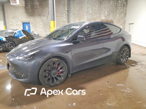 Tesla Model Y 2023 - Image 1 of 13