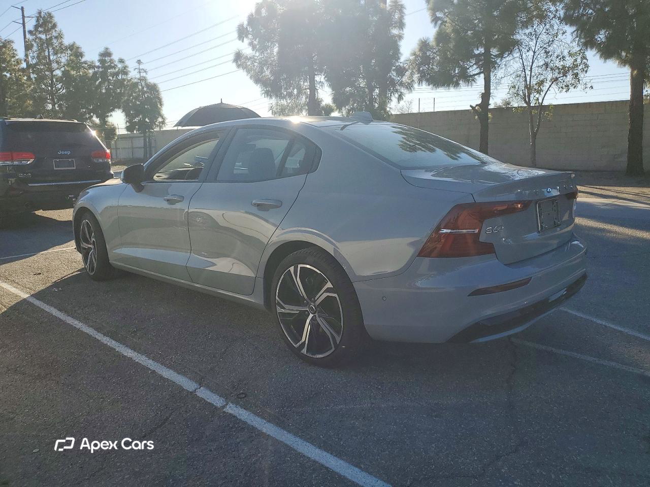 Volvo S60 2025