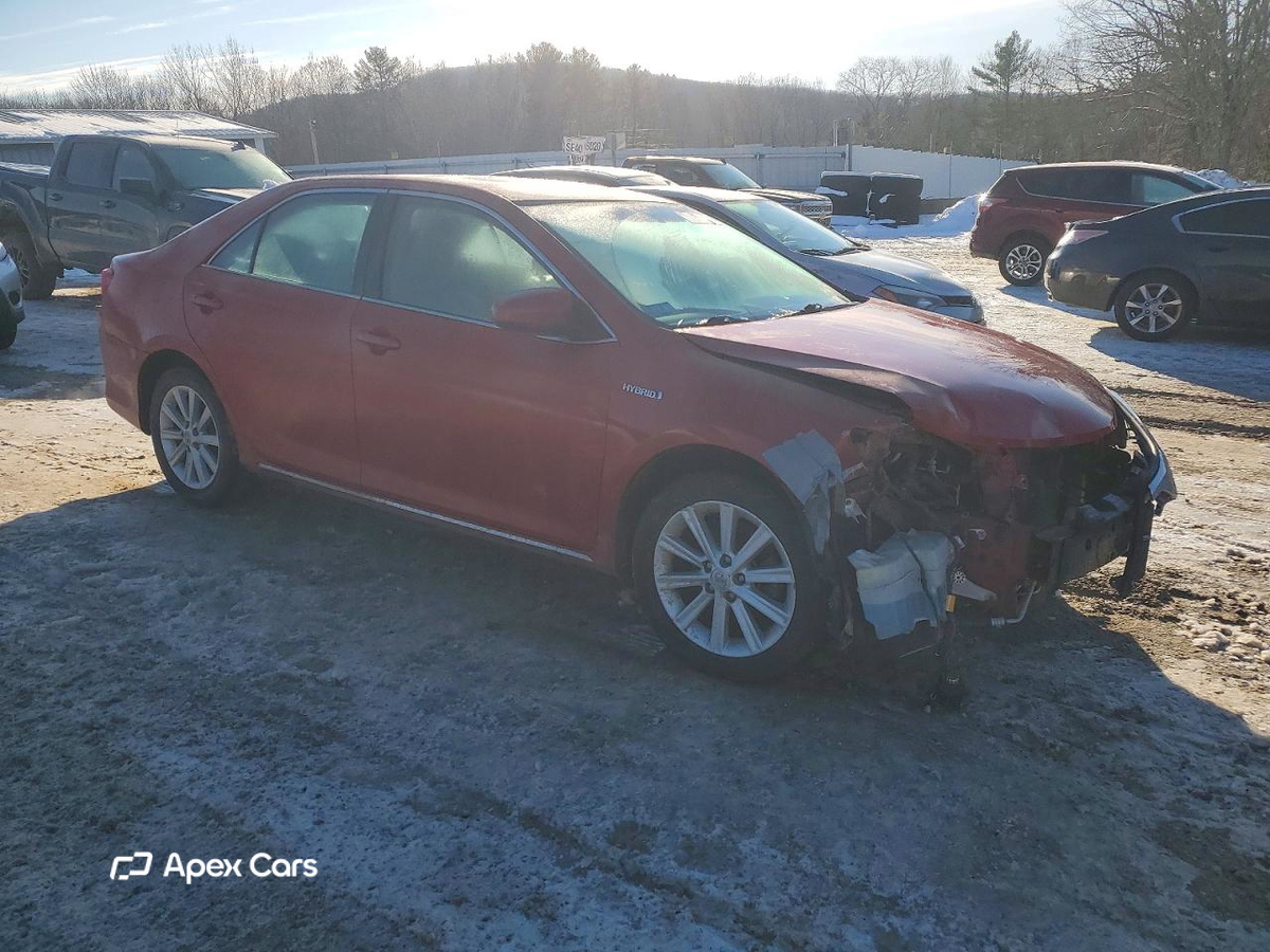 Toyota Camry 2014
