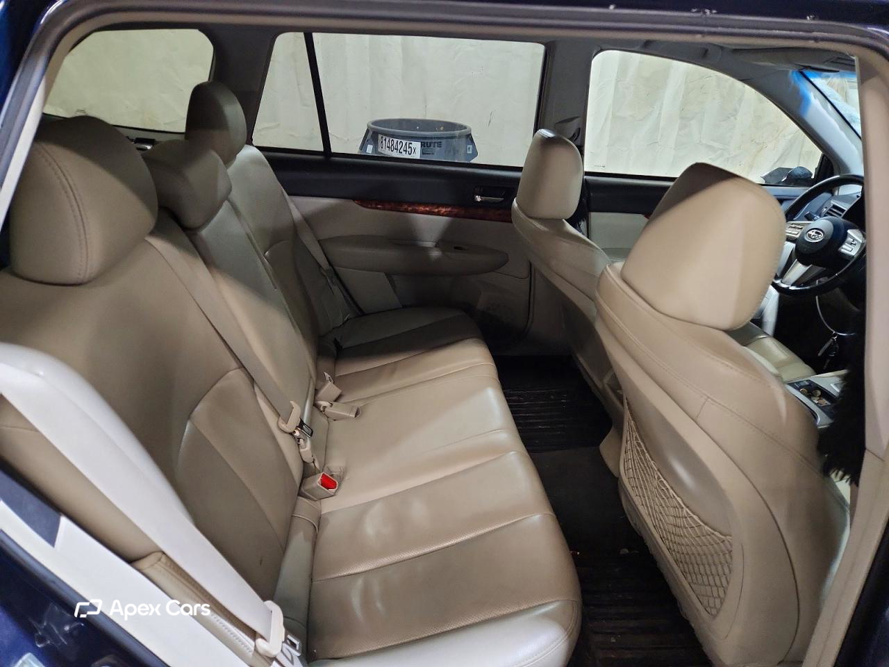 Subaru Outback 2011