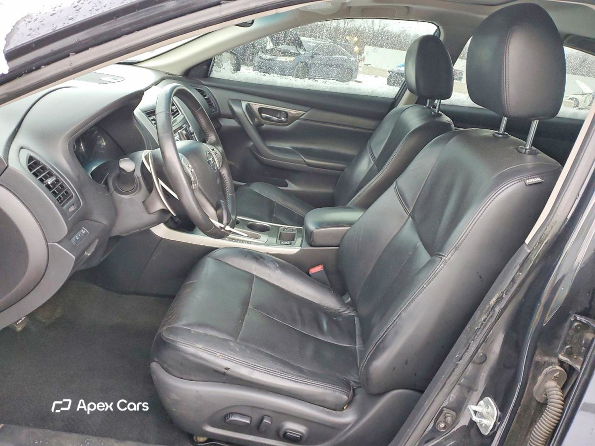 Nissan Altima 2015