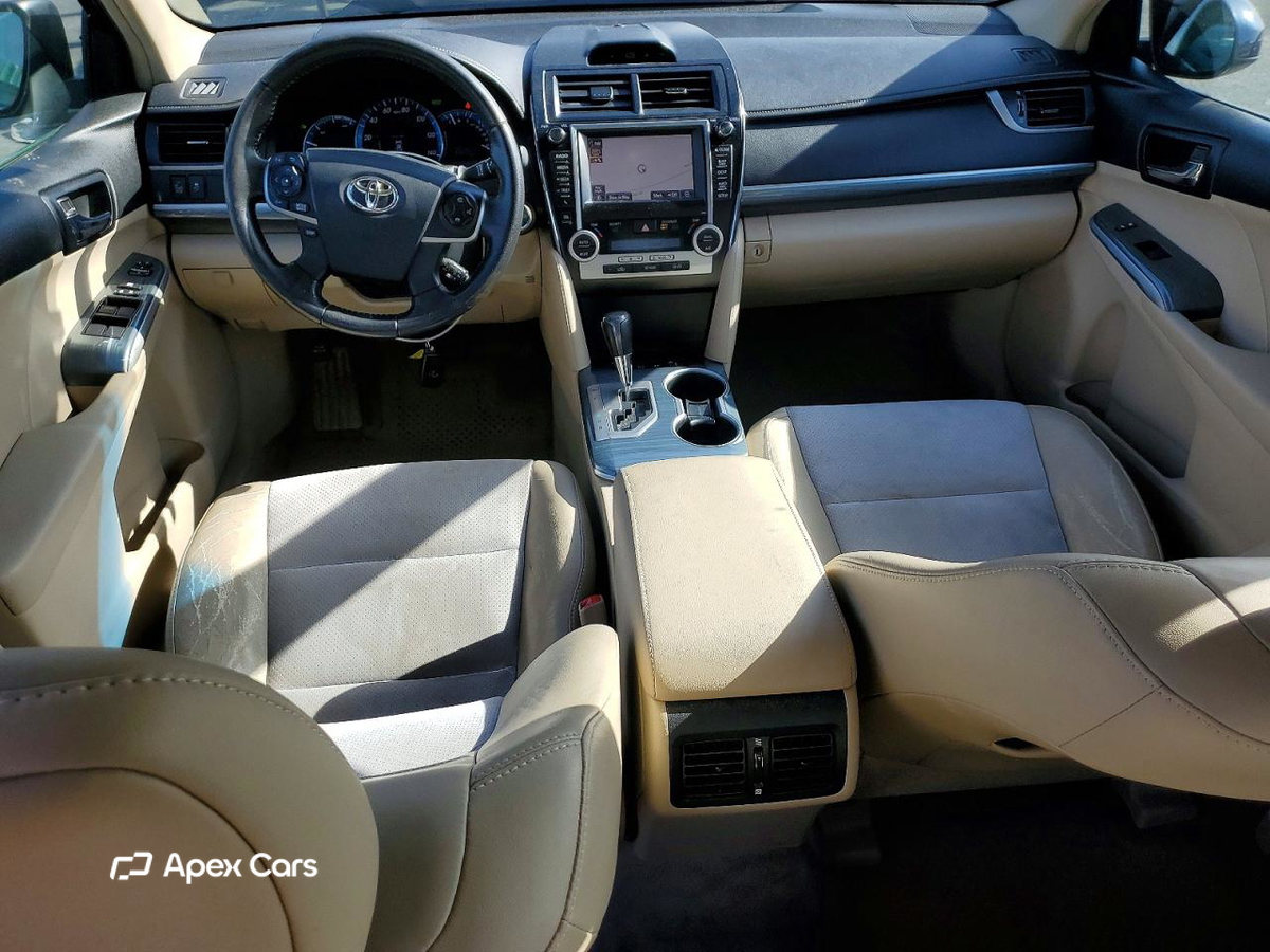 Toyota Camry 2012