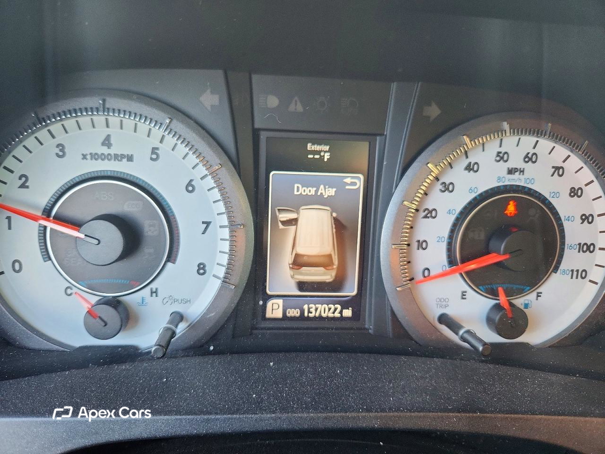 Toyota Sienna 2016