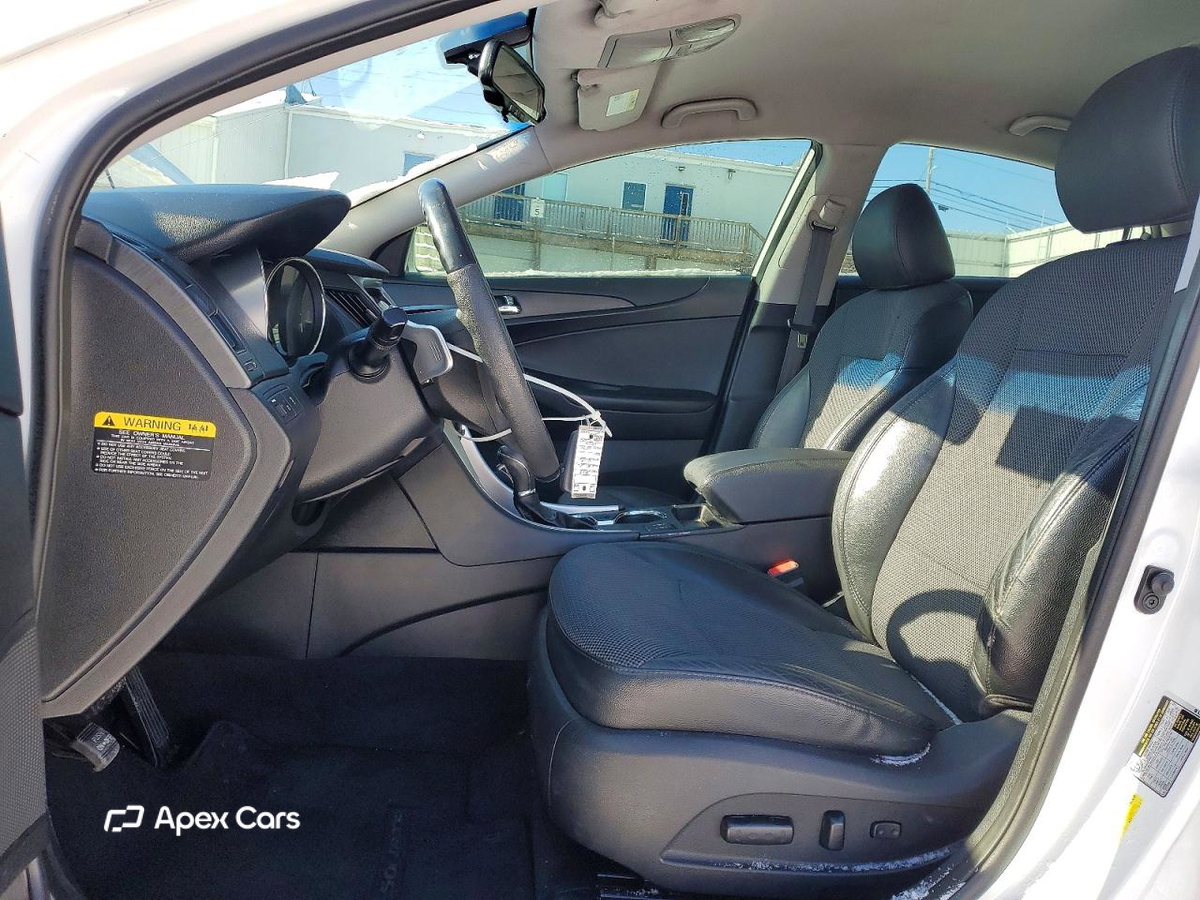Hyundai Sonata 2013