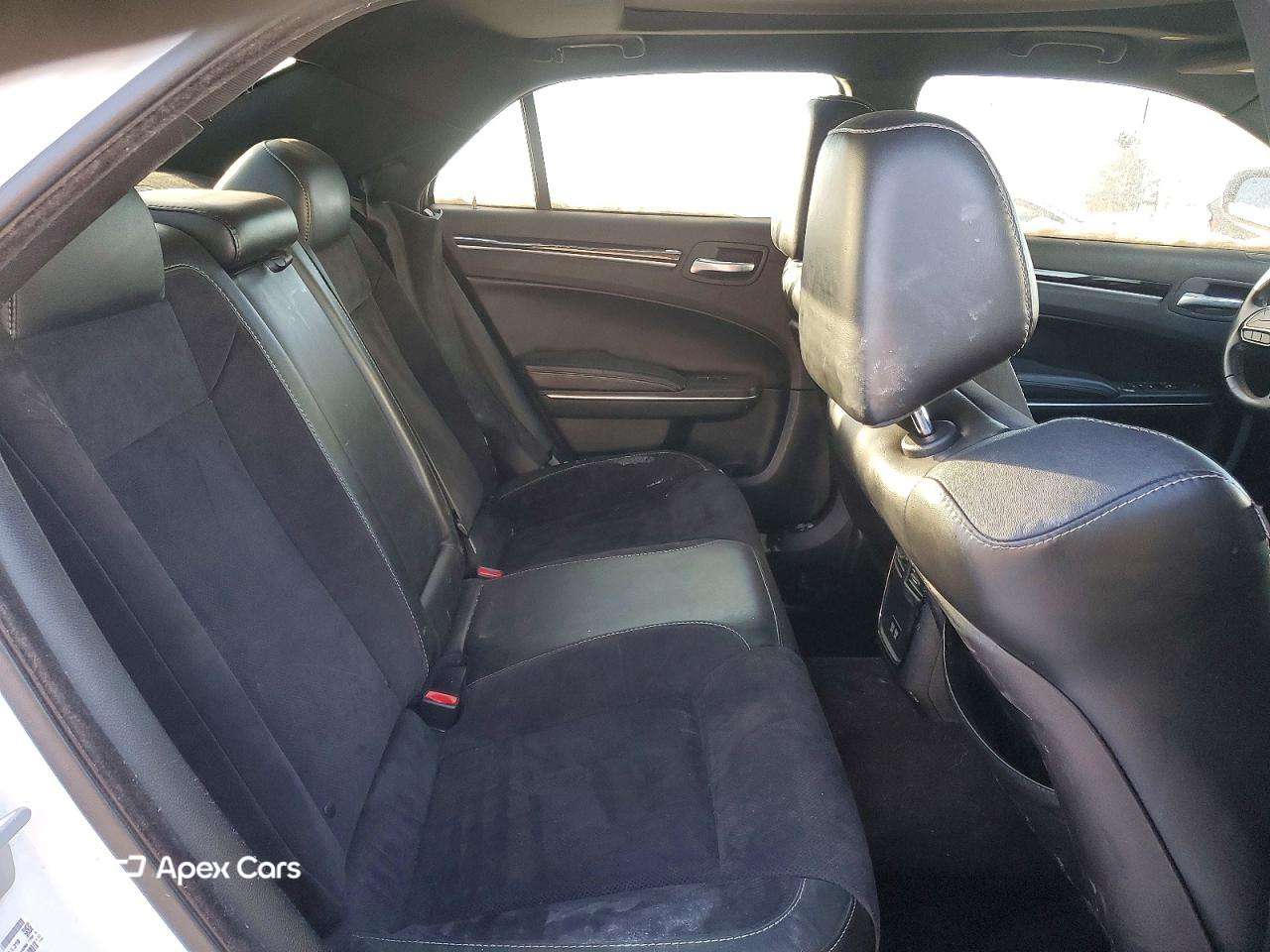 Chrysler 300 2018