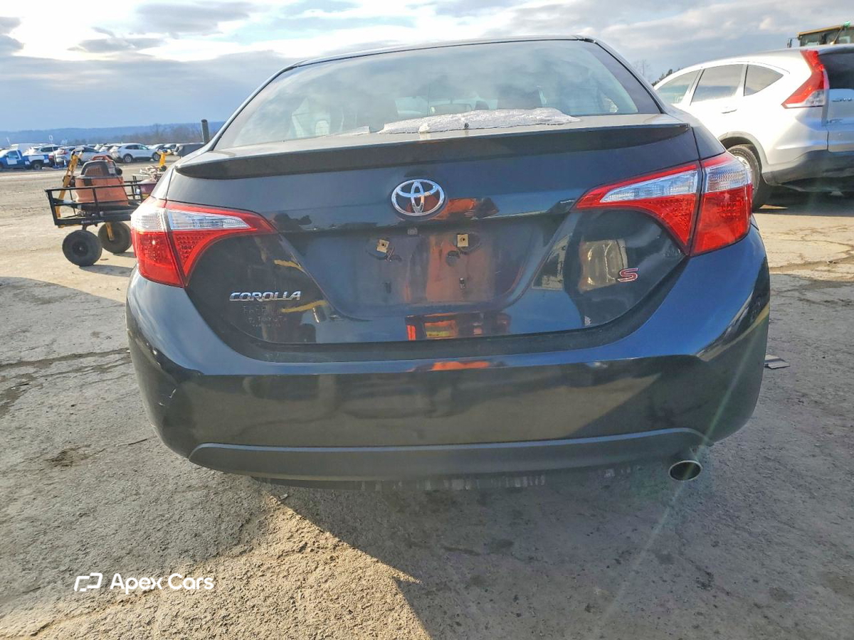 Toyota Corolla 2015