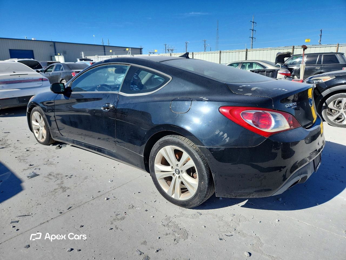 Hyundai Genesis 2010