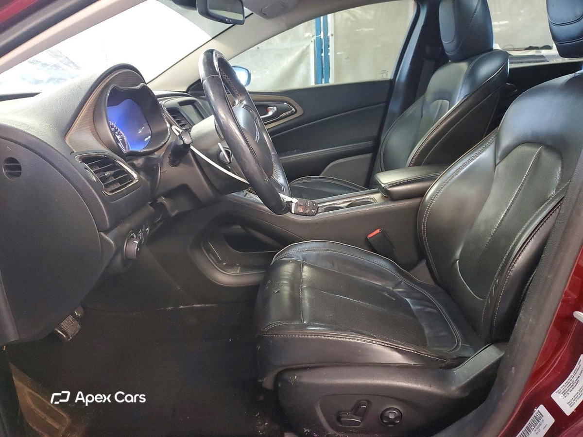 Chrysler 200 2015