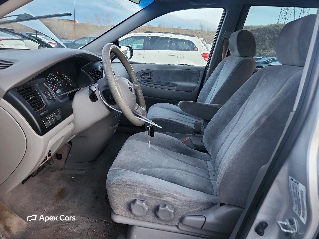 Mazda MPV 2003