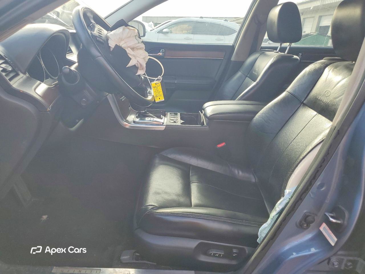 Infiniti M 2008