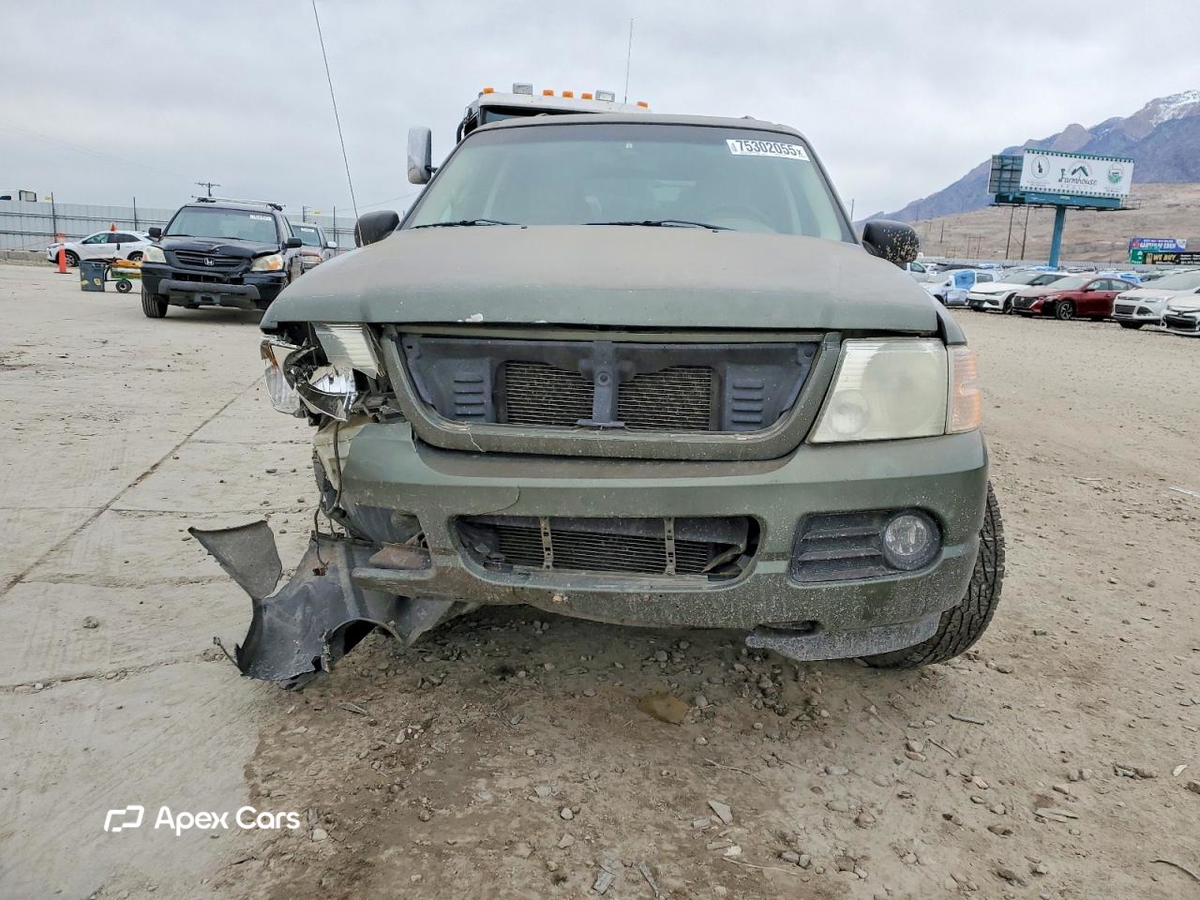 Ford Explorer 2004