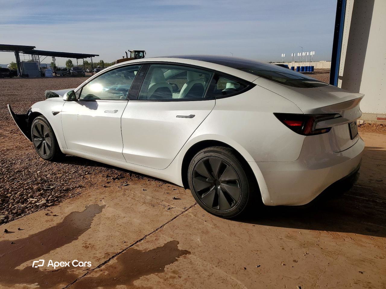 Tesla Model 3 2024