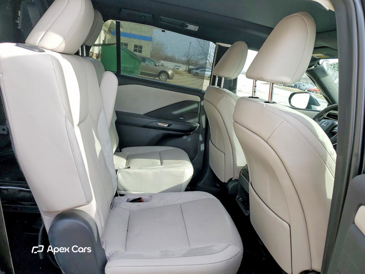 Lexus TX 2025