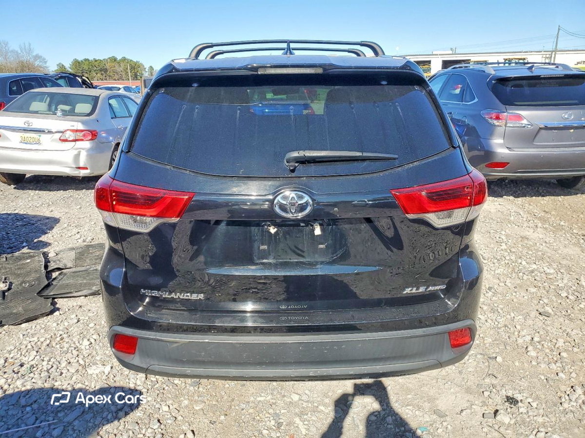 Toyota Highlander 2018