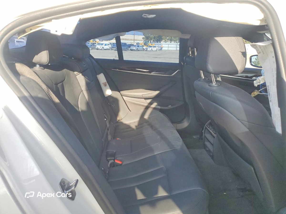 BMW Series 5 2019