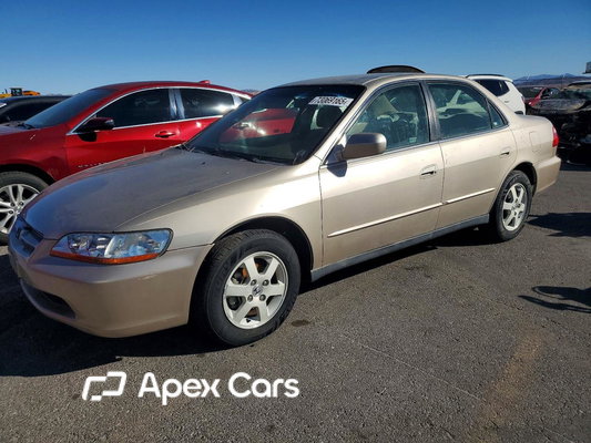Honda Accord 2000 - Image 1 of 12