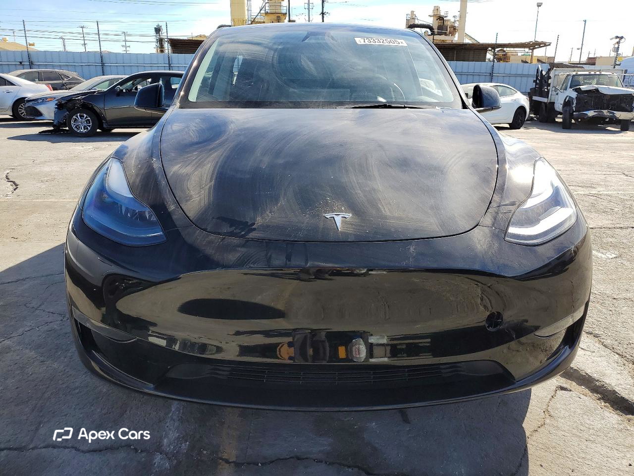 Tesla Model Y 2024