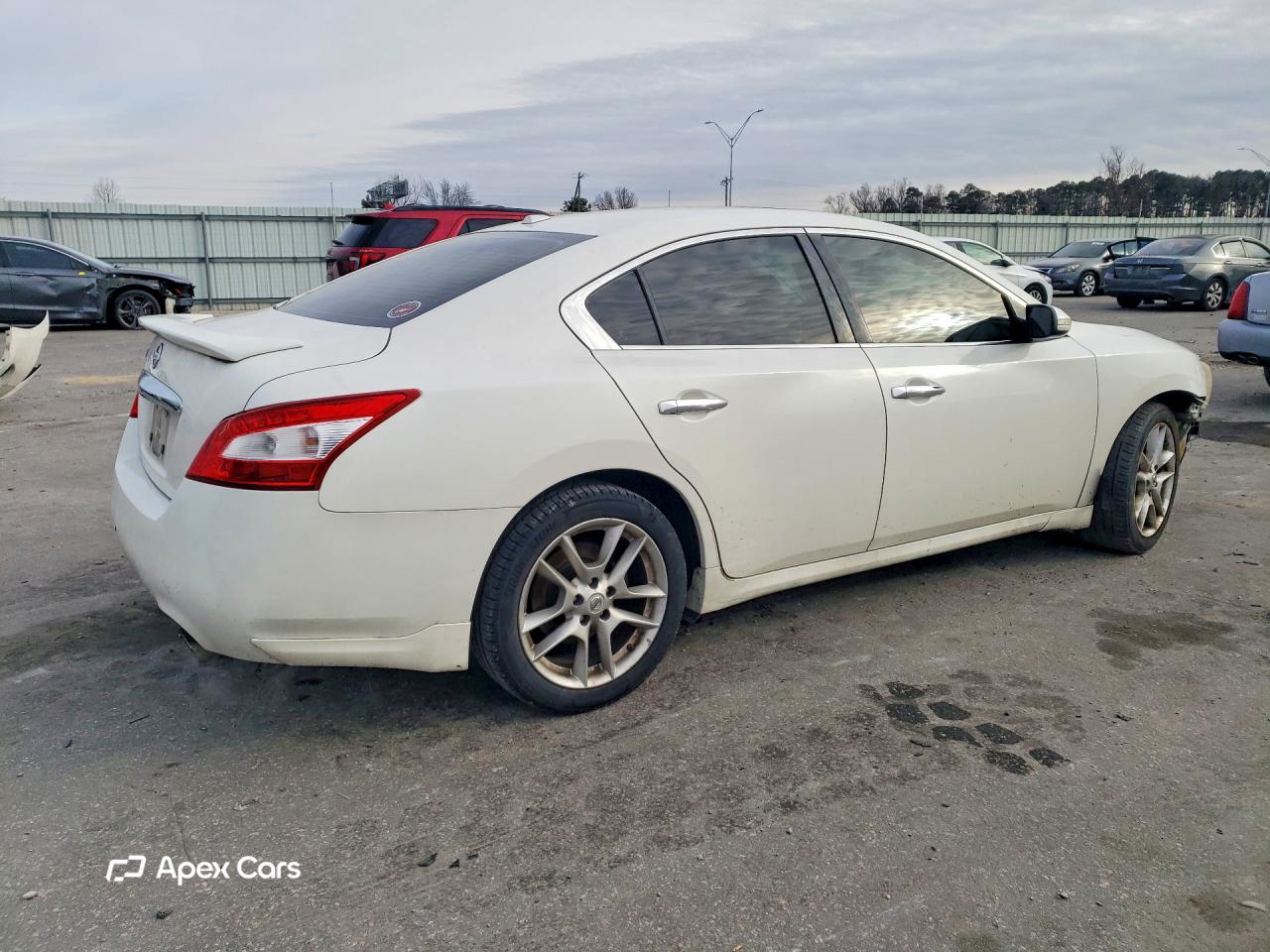 Nissan Maxima 2011