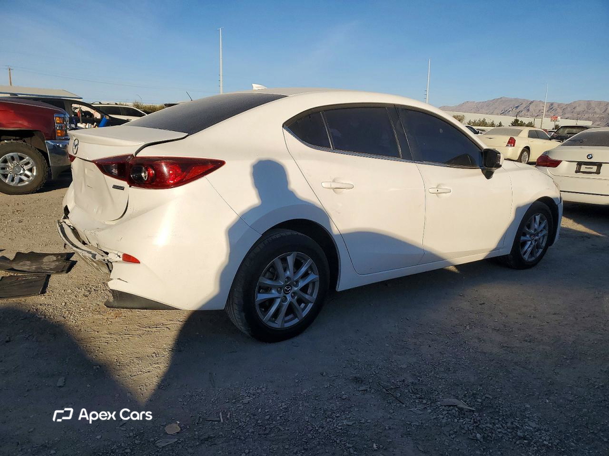 Mazda 3 2016