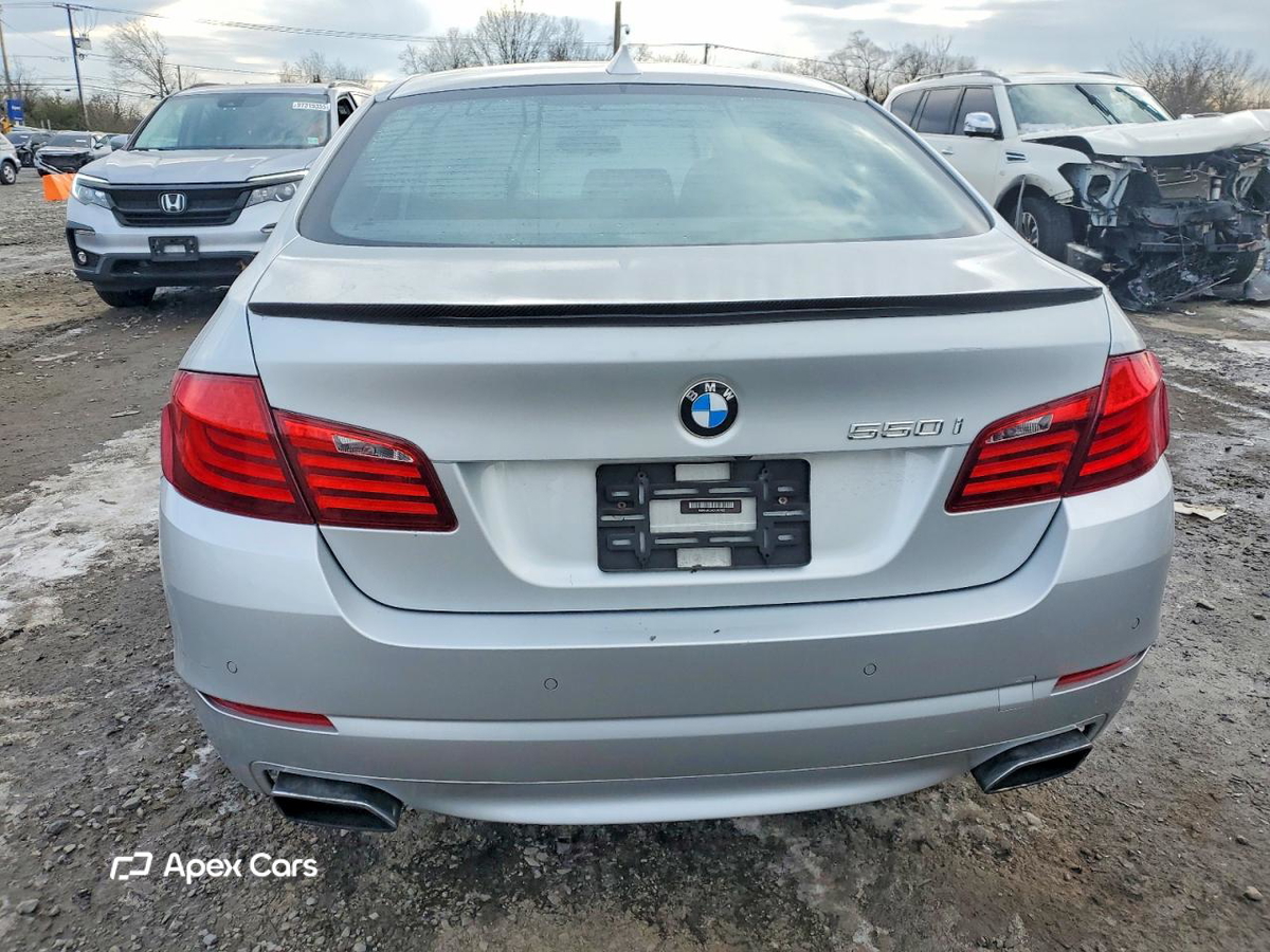 BMW Series 5 2012