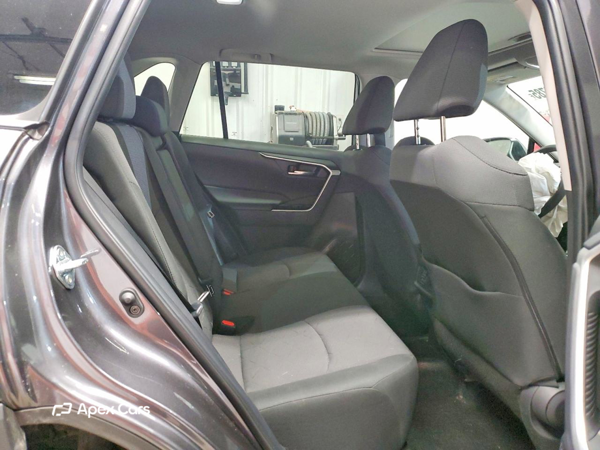 Toyota RAV 4 2025