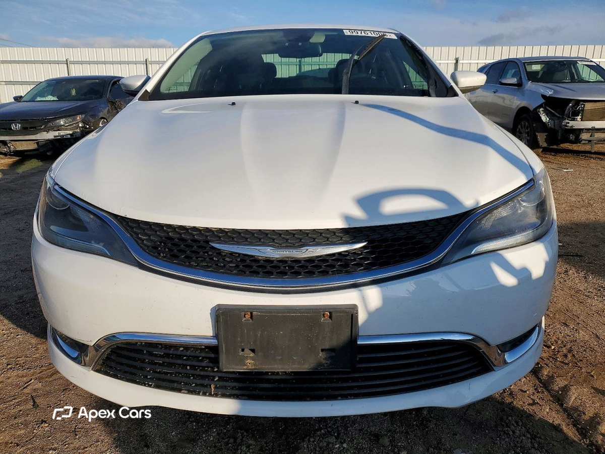 Chrysler 200 2015