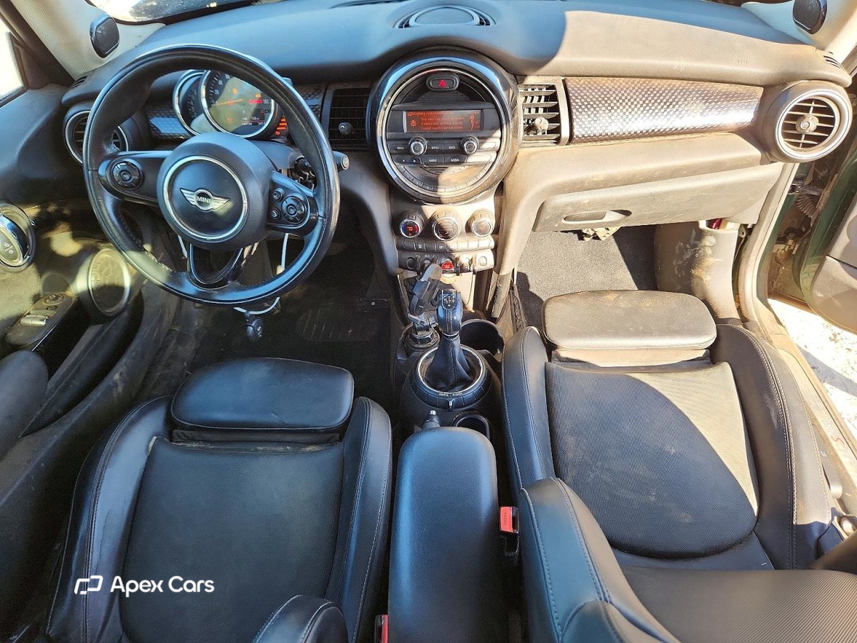 MINI Cooper 2015