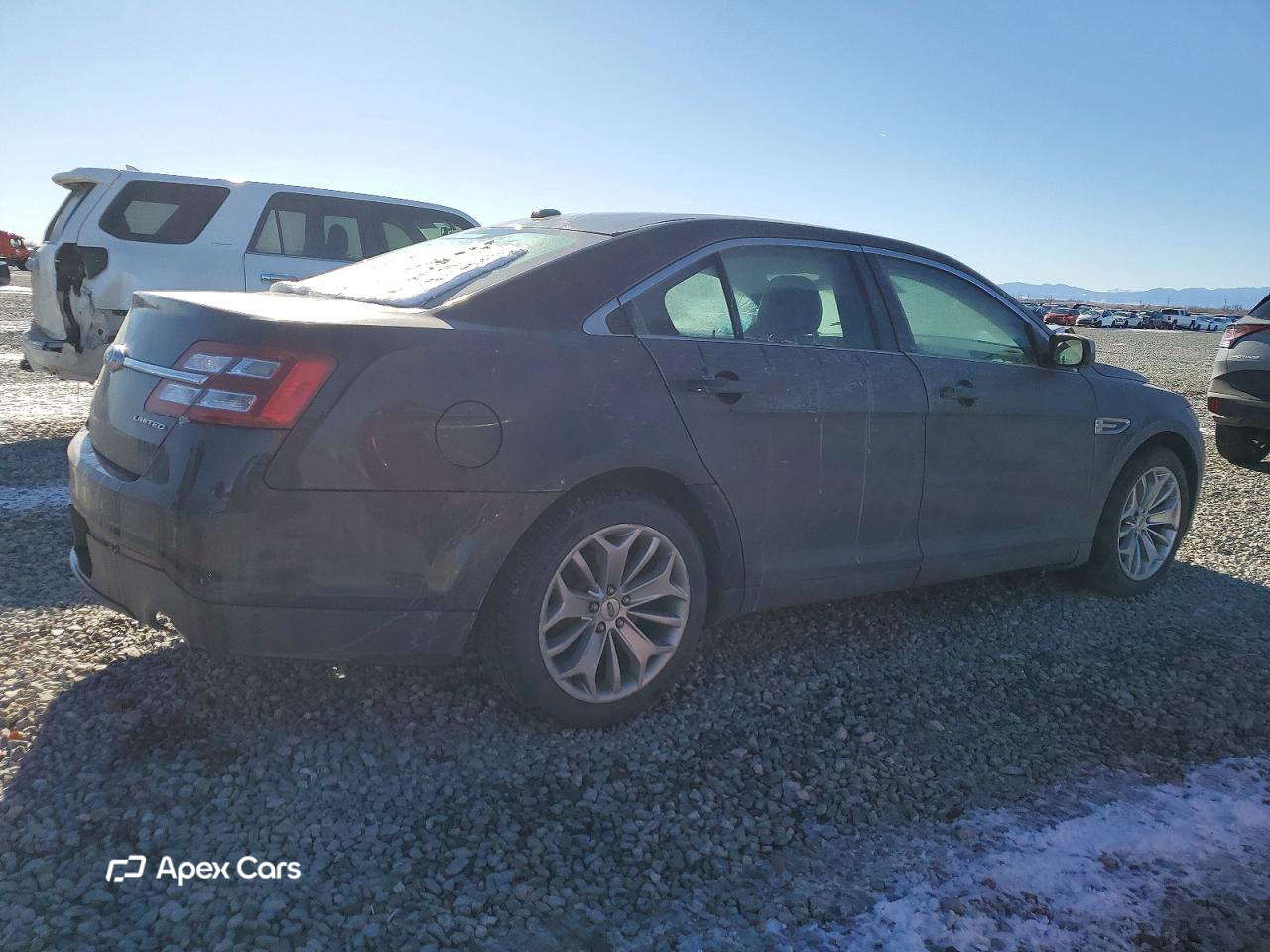 Ford Taurus 2019
