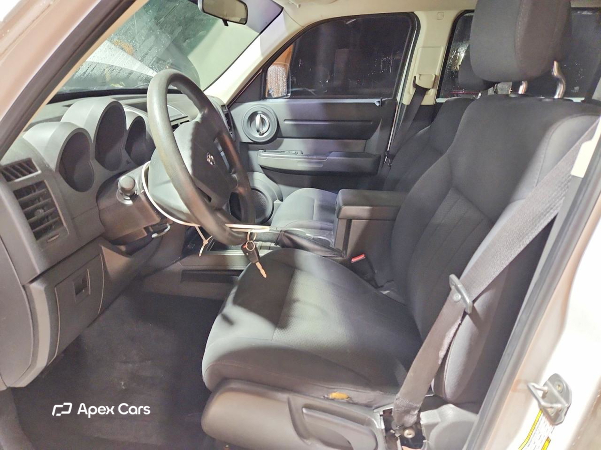 Dodge Nitro 2011
