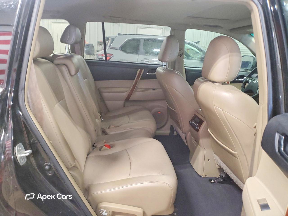Toyota Highlander 2013
