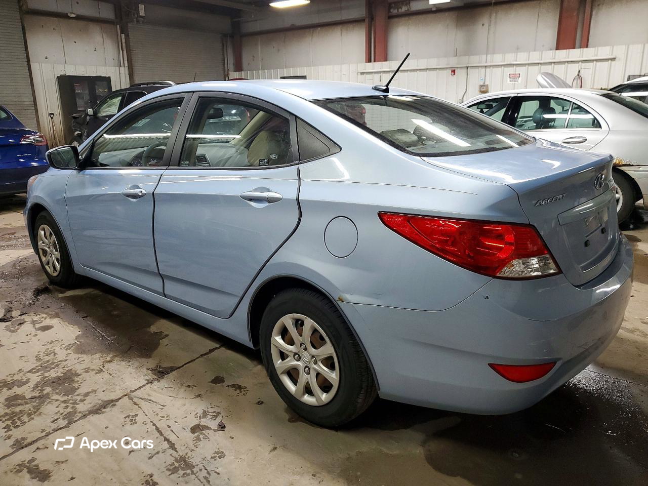 Hyundai Accent 2013
