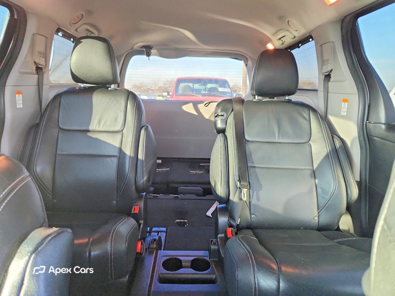 Toyota Sienna 2016