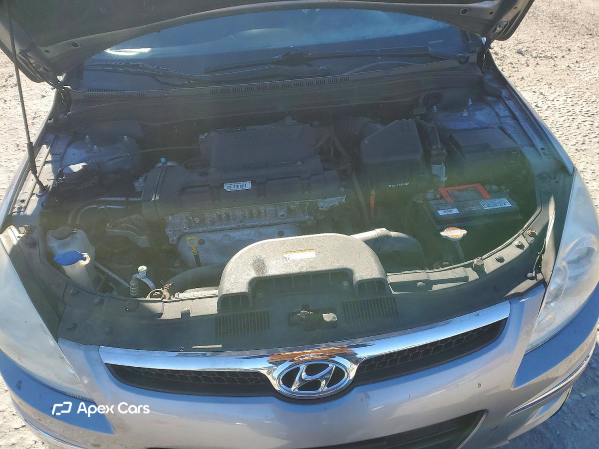 Hyundai Elantra 2011