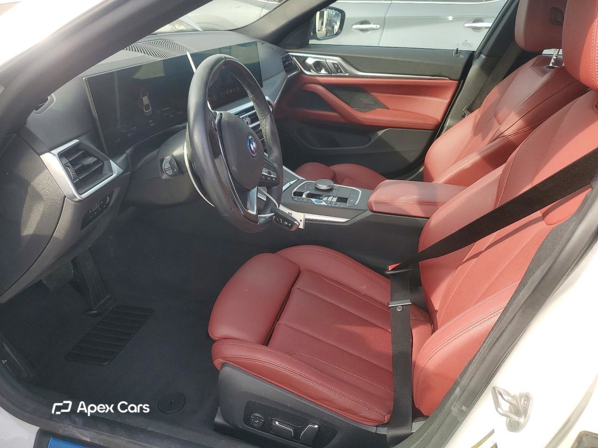 BMW i4 2024